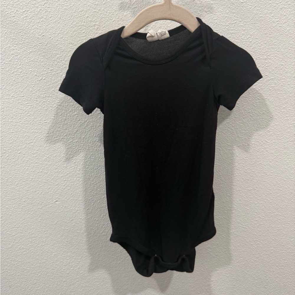 Kyte BABY Black Bodysuit 12-18m